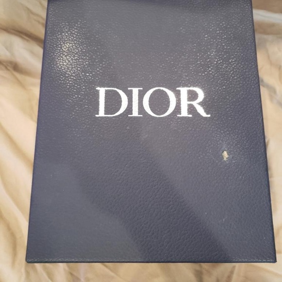 Men’s sneakers size 9 - Picture 3 of 3